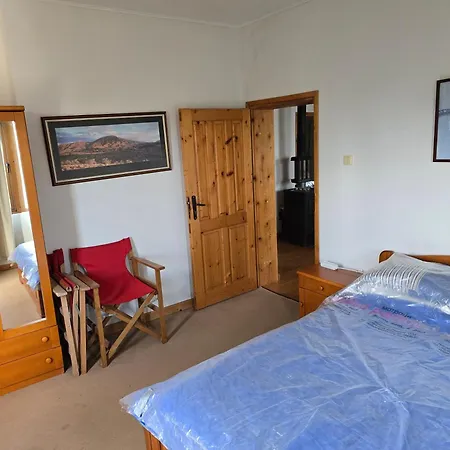 Irakli Sea View Nature Retreat, Sleeps 10, 10 Min To Holiday home